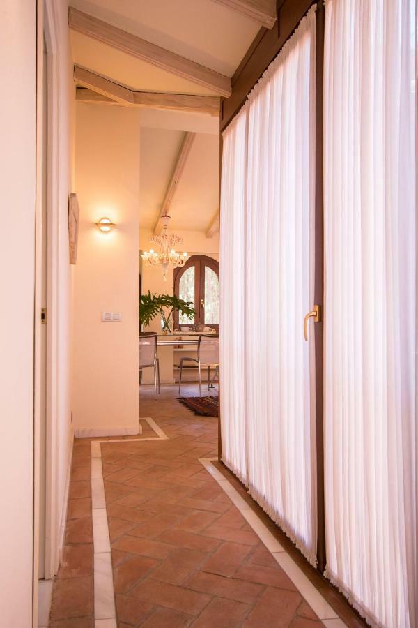 Oriental Apartment Gardens Views 2 Pax Seville Luaran gambar