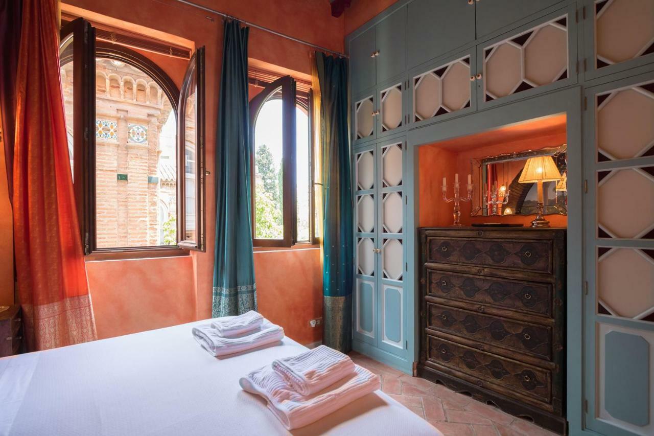 Oriental Apartment Gardens Views 2 Pax Seville Luaran gambar