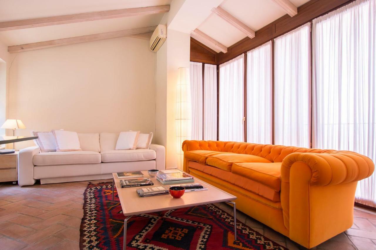 Oriental Apartment Gardens Views 2 Pax Seville Luaran gambar