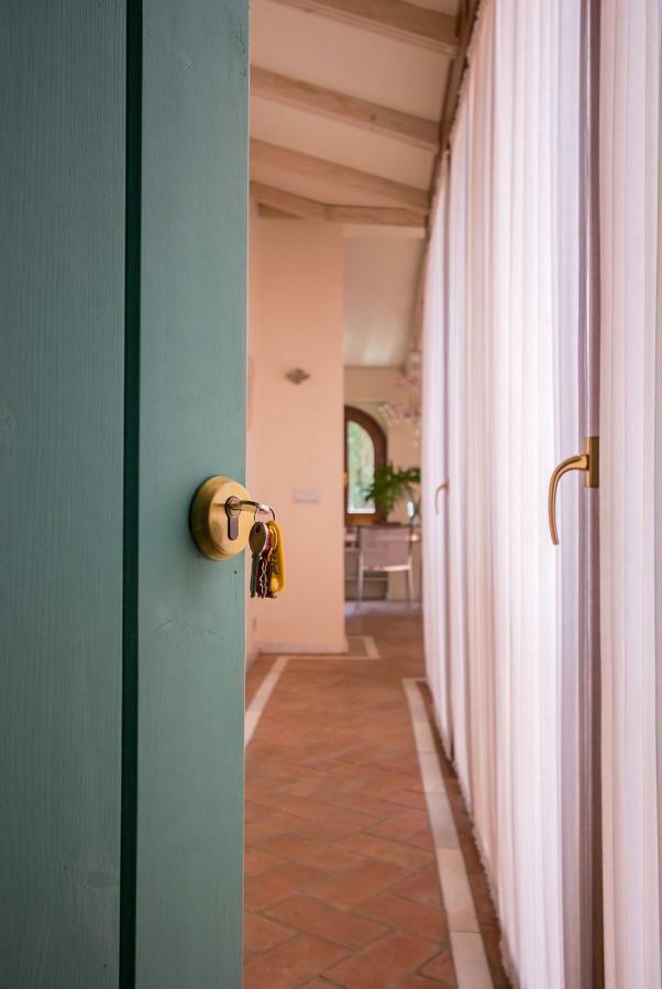 Oriental Apartment Gardens Views 2 Pax Seville Luaran gambar